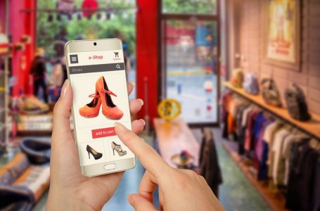 Tienda virtual v/s tienda física:  Un cambio en un mercado donde se impone la venta online