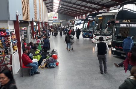 Concesionaria no puede obstaculizar labor de locatarios del terminal de buses