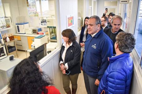 Autoridades visitan moderno laboratorio Quality Labs en Romeral