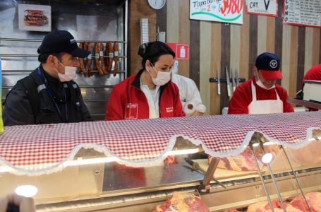Fiscalizan carnicerías previo a Fiestas Patrias en Talca