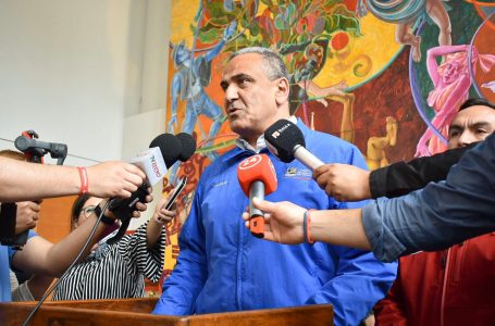 Frente Amplio entrega carta a autoridades pidiendo la renuncia del Intendente y del gobernador de Talca