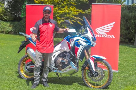 Conoce la nueva motocicleta de Francisco  “Chaleco” López