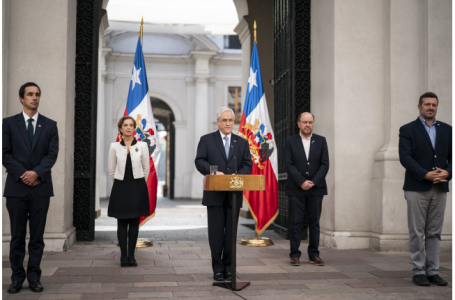 Presidente Piñera anuncia beneficios para facilitar pago de cuentas de luz, agua y entregar internet gratuito
