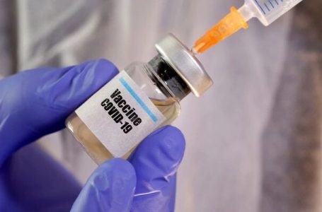 Vacuna contra el Covid-19 de la Universidad de Oxford ya se prueba en humanos