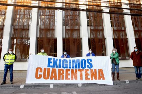 Alcaldes se manifiestan y piden cuarentena para la provincia de Curicó