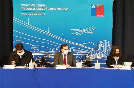 Cuatro grupos presentan ofertas en licitaciones de tres hospitales en la región