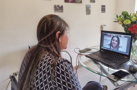 PRODEMU Maule conmemoró el Día Internacional contra el Cáncer de Mamas junto a la Agrupación “Abrazos de Vida”