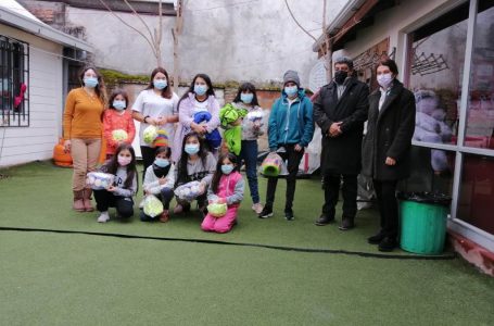 Centro de Niñas Liliana Donoso de Linares fomenta el fútbol femenino