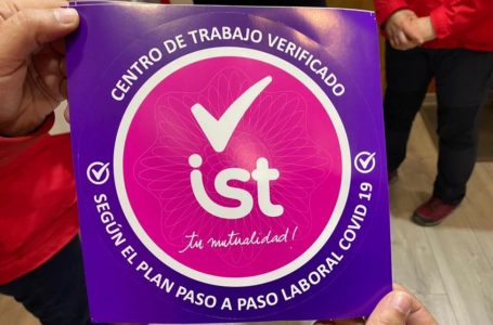 Municipalidad de Molina recibe certificación del IST por cumplir con medidas sanitarias contra el Covid-19