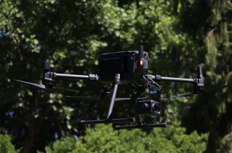 Municipalidad entrega drone para fortalecer investigaciones de la PDI y la seguridad en Villa Alegre