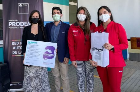 PRODEMU entrega material informativo de la Campaña contra la violencia obstétrica en los Cesfam de Talca