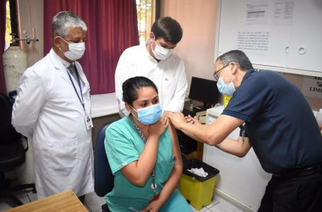 Autoridades maulinas refuerzan llamado a la inmunización con cuarta dosis