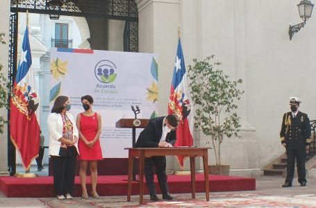 Presidente Boric firma proyecto de adhesión al Acuerdo de Escazú