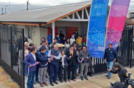 Vecinos de Colbún celebran la completa renovación de sede social en Villa Don Francisco realizada por SERVIU